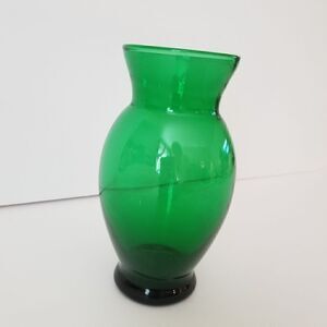 Vintage Anchor hocking green vase